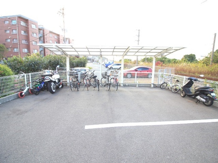駐輪場 Calme crique戸畑駅西EAST棟
