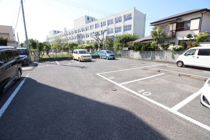 駐車場 ハイム多々良川