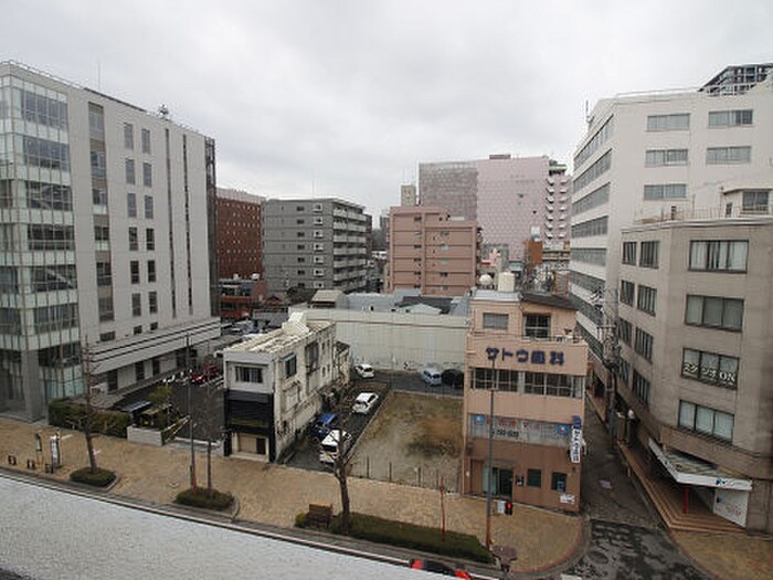 室内からの展望 リファレンス小倉駅前