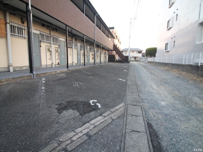 駐車場 メグハウス石丸