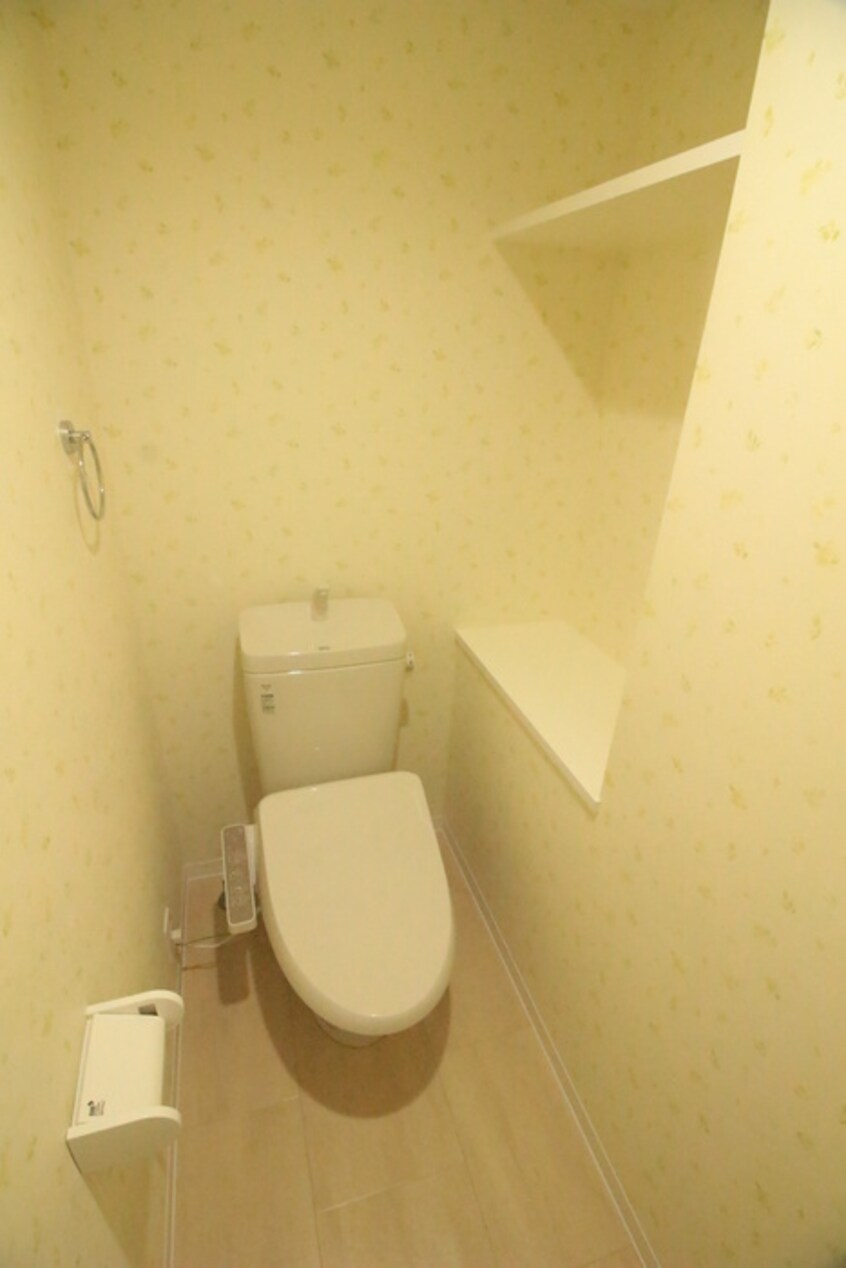 トイレ エミネンス香椎駅前