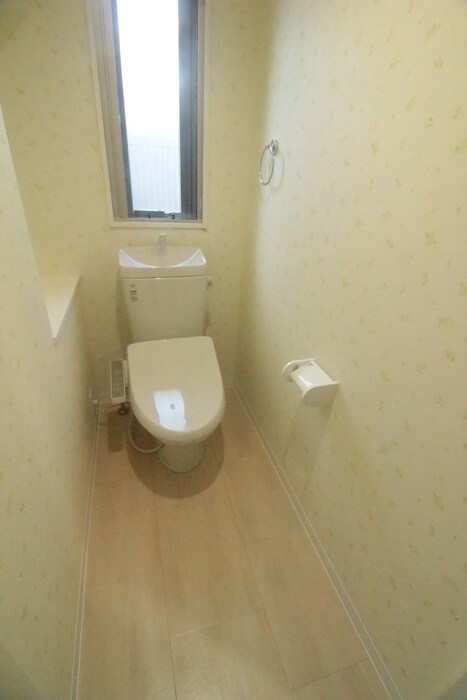 トイレ エミネンス香椎駅前