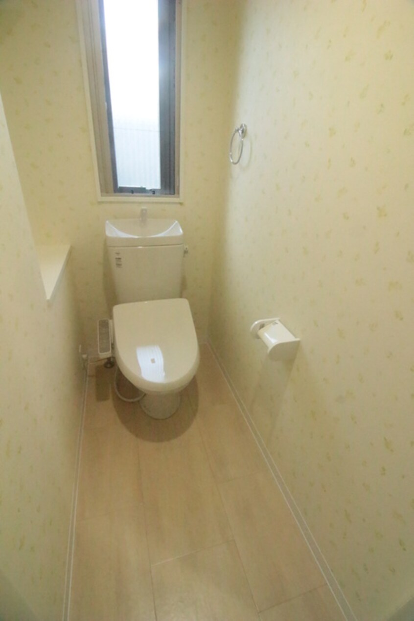 トイレ エミネンス香椎駅前