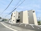 REGALEST　折尾の外観