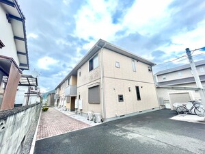 グランシャリオ