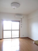 居室 フォーウィルズコート