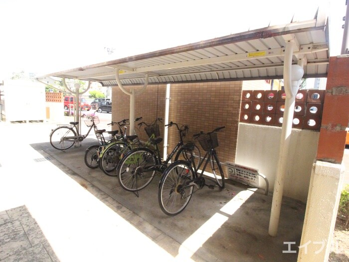 駐輪場 フォーウィルズコート