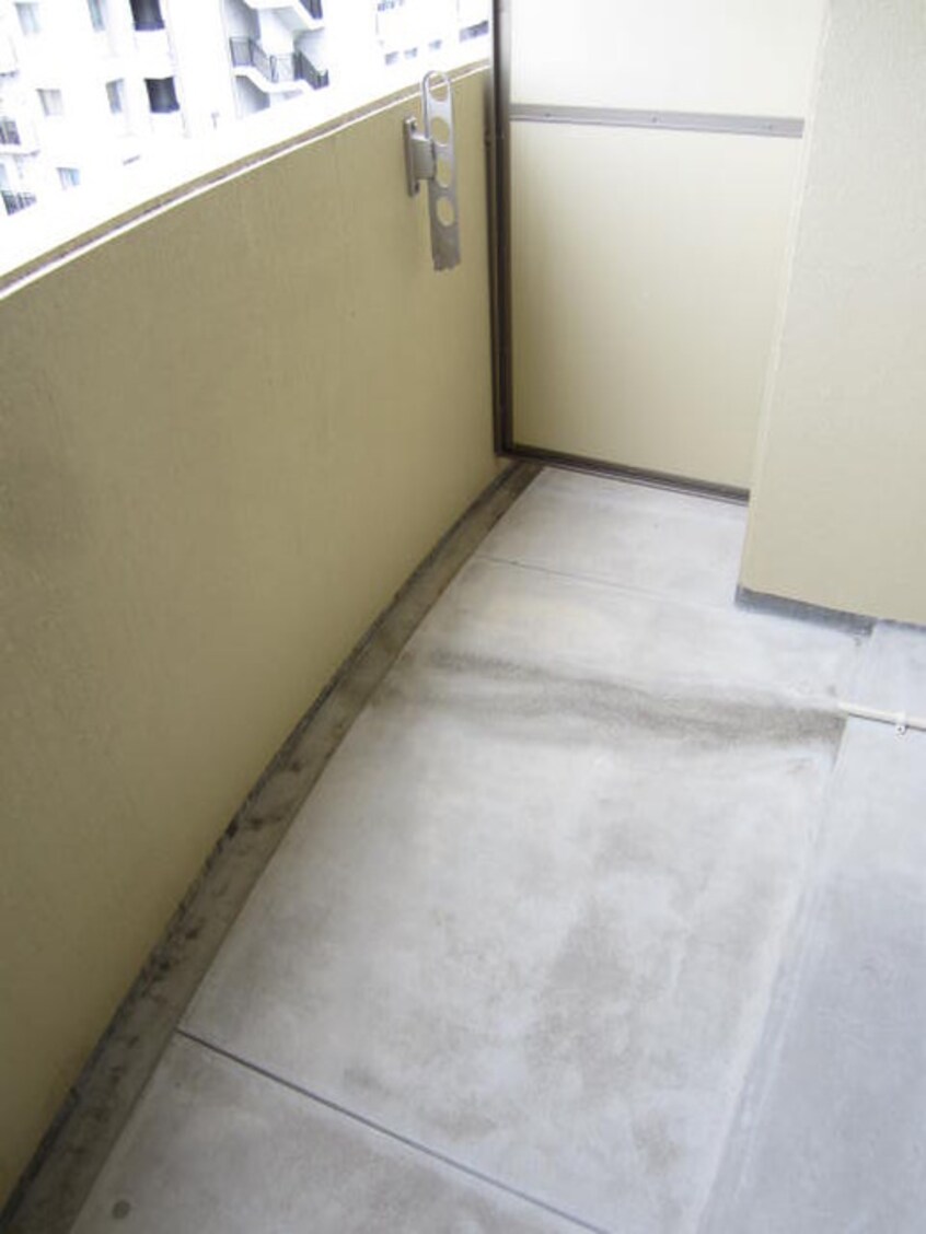 ベランダ・バルコニー フォーウィルズコート