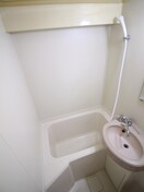 バス／シャワールーム等 ﾎﾜｲﾄﾊﾟﾚｽ黄金５番館（903）