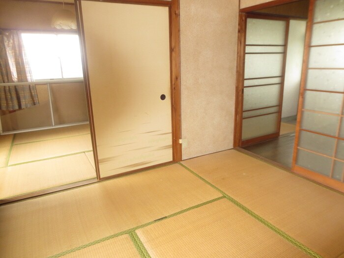居室 町上津役コ－ポ