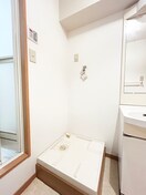 洗濯機置場 協和大手町ＢＬＤ