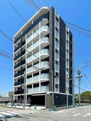 Ａｌｉｖｉｓ諸岡の外観
