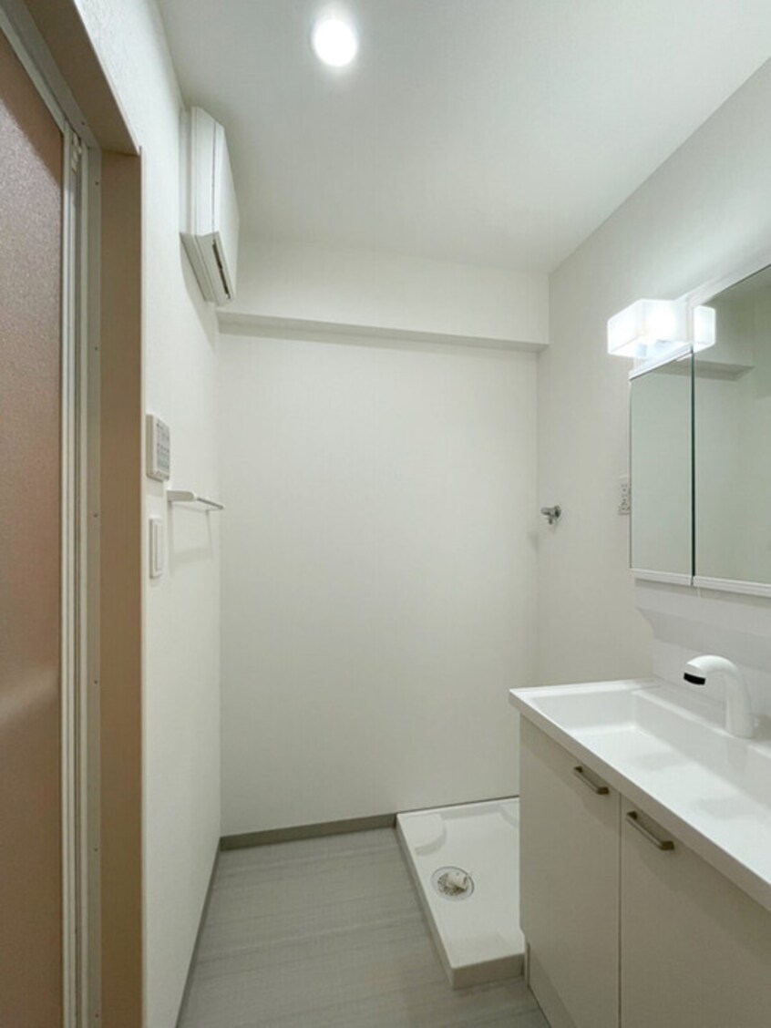 洗濯機置場 Ａｌｉｖｉｓ諸岡