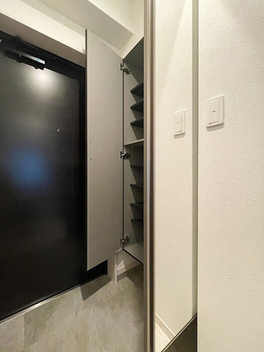 靴箱 Ａｌｉｖｉｓ諸岡