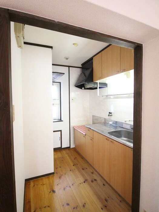 キッチン エミネンス穴生