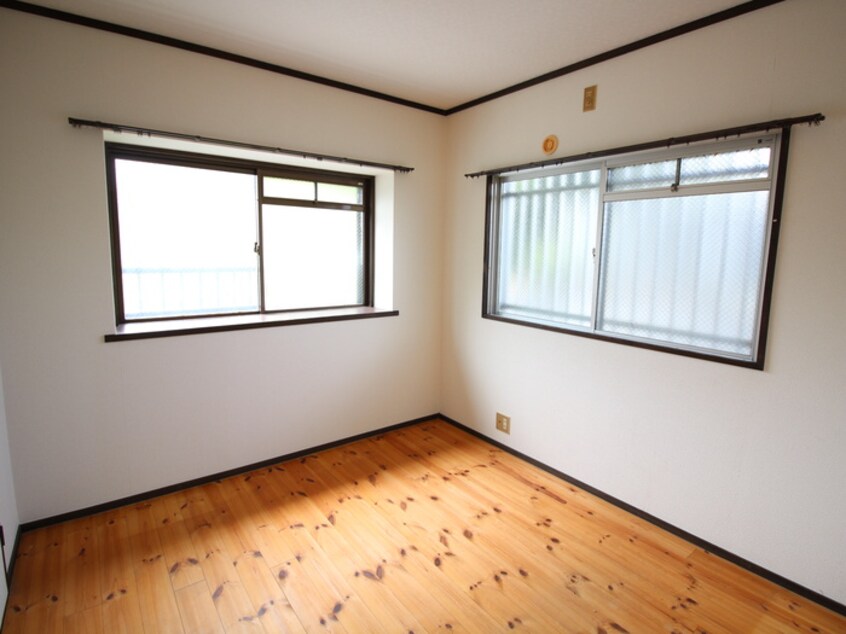 居室 エミネンス穴生