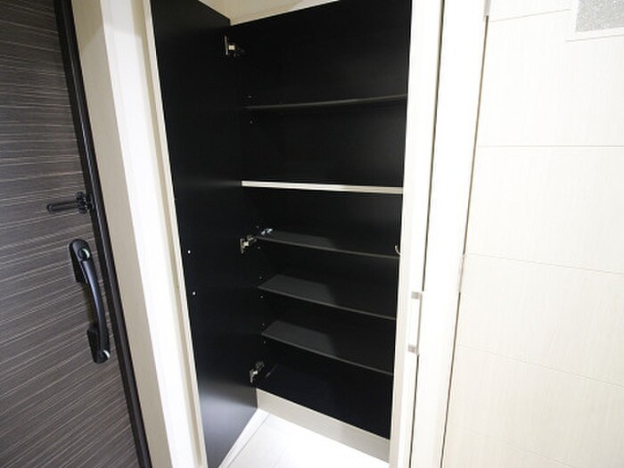 靴箱 ロイヤルシーサイドテラス