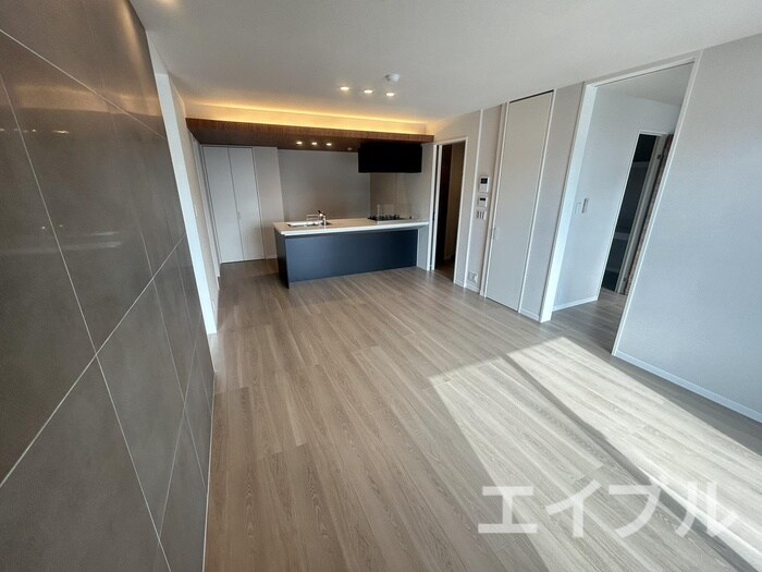 居室 シャーメゾン春日