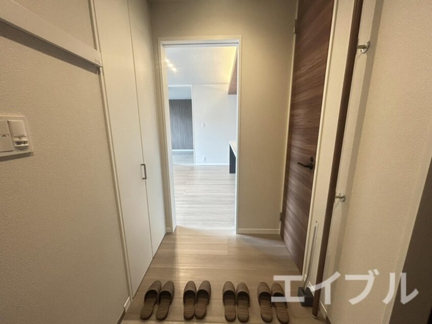 廊下 シャーメゾン春日