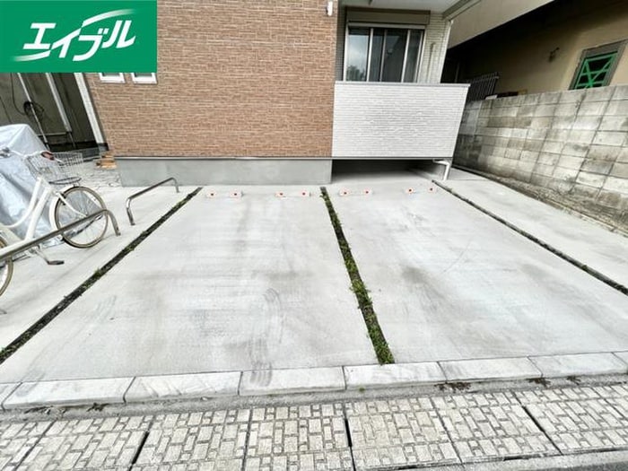 駐車場 REGALEST　OCEAN　ROCK