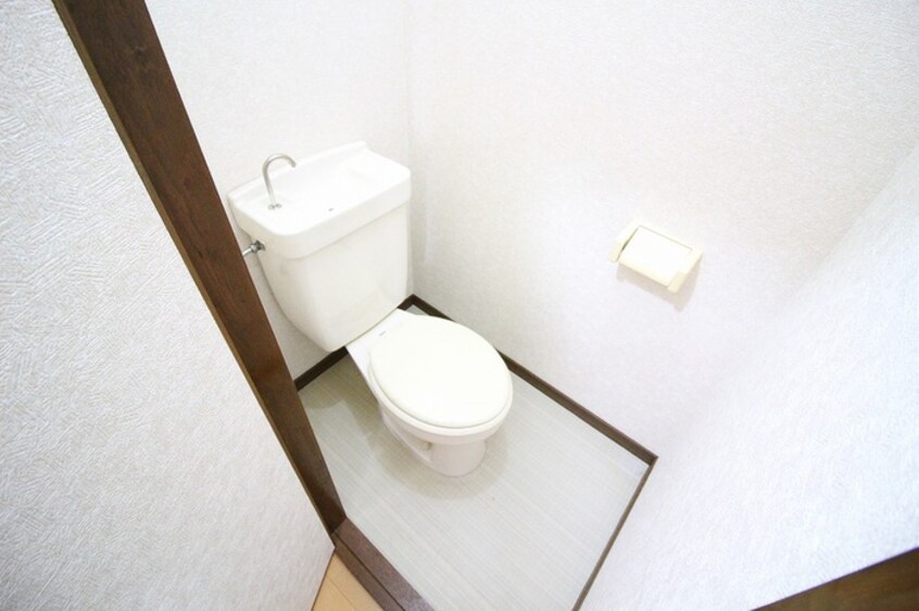 トイレ サンフラット