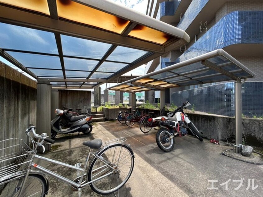 駐輪場 ライベクスト３５
