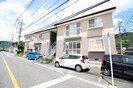 寿ハイツの外観