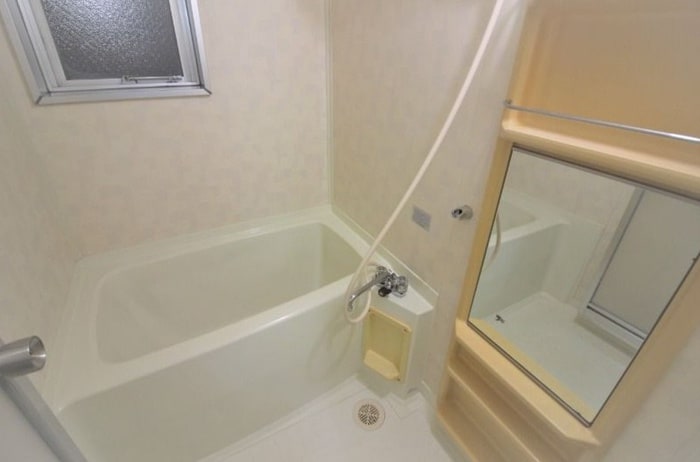 バス／シャワールーム等 ﾛﾜ-ﾙﾏﾝｼｮﾝ･ｱ-ﾙ板付弐番館(315)