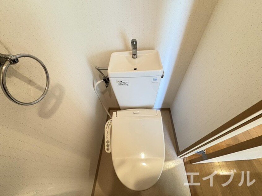 トイレ ロイヤルパレス１