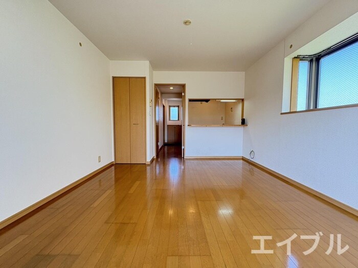 居室 ロイヤルパレス１