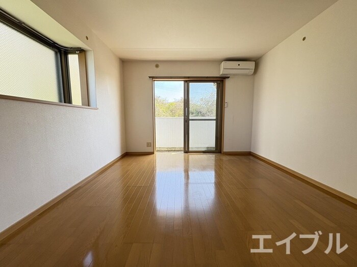 居室 ロイヤルパレス１