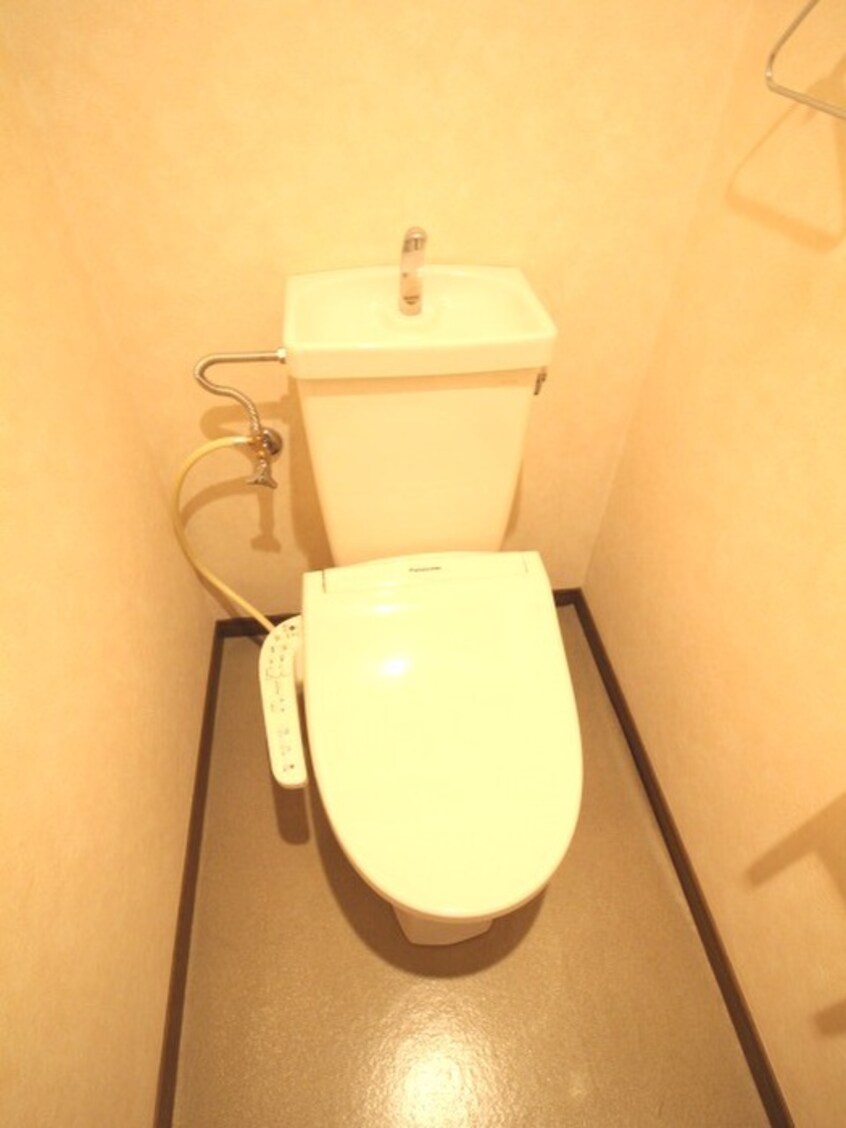 トイレ パラシオ高塔