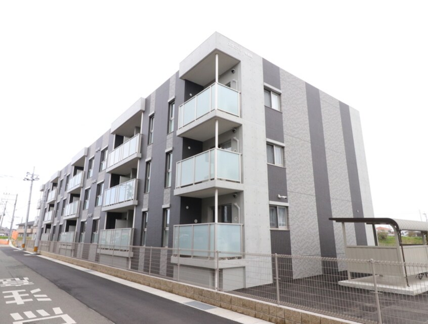 外観写真 エタ二ティ・参番館