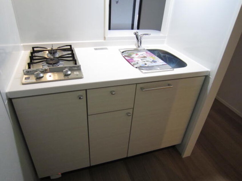 キッチン ｴﾝｸﾚｽﾄ博多PREMIER（922）