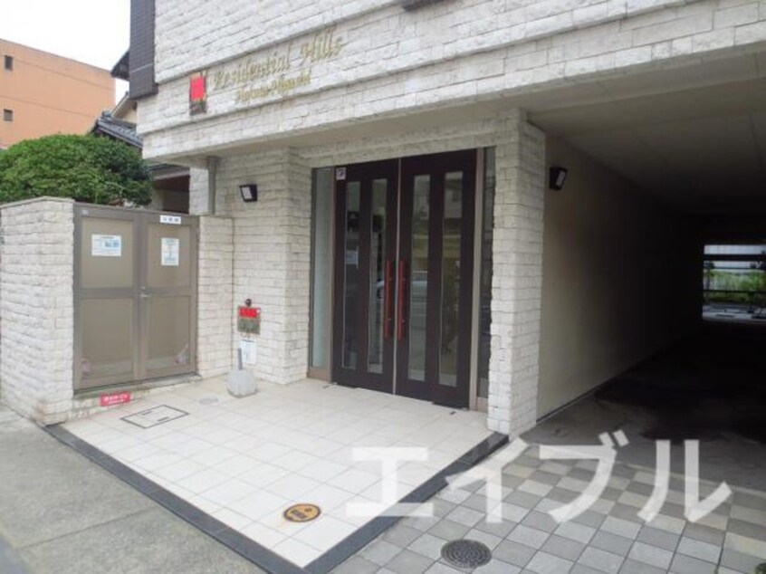 エントランス部分 ﾚｼﾞﾃﾞﾝｼｬﾙﾋﾙｽﾞ博多東(504)