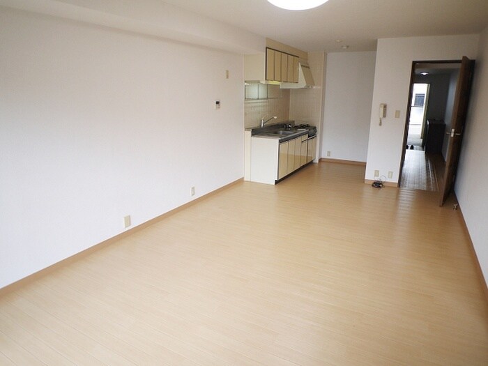 居室 大英清見マンション
