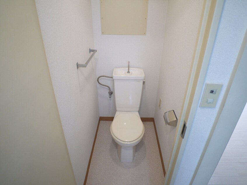 トイレ 大英清見マンション