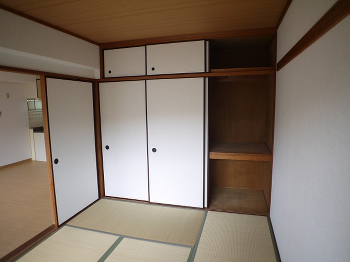 居室 大英清見マンション