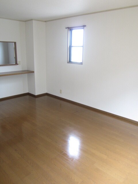 居室 ガ－デニア