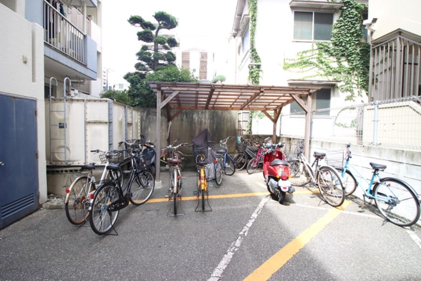 駐輪場 須崎ｸﾞﾗﾝﾄﾞﾚｼﾞﾃﾞﾝｽ
