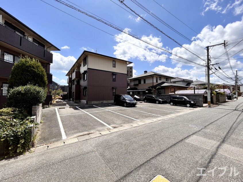 駐車場 サンスカイ徳力１