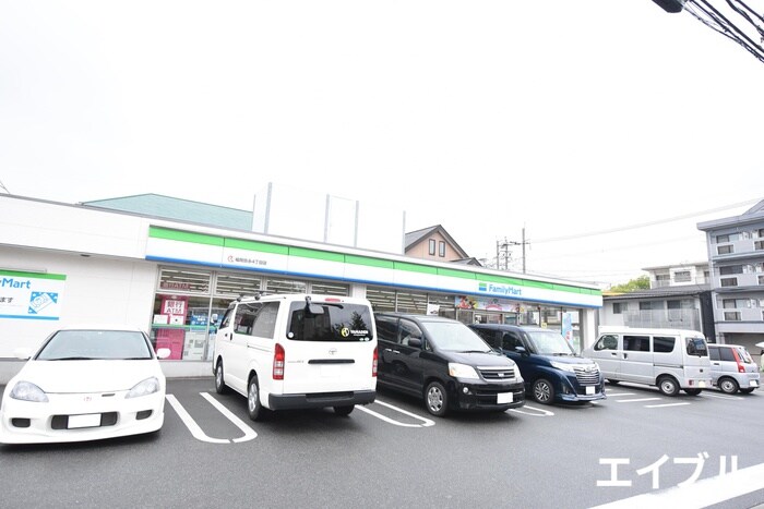 ファミリーマート弥永4丁目店(コンビニ)まで400m サンライズ弥永