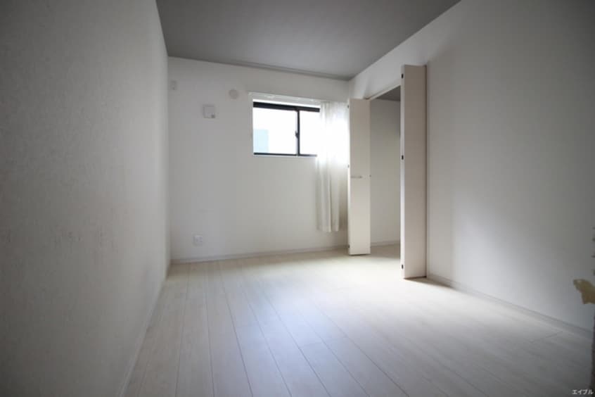 居室 エルモス塩原