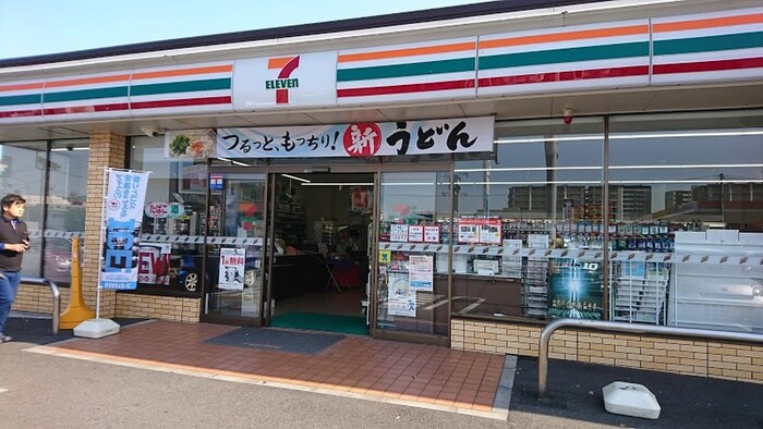 セブン-イレブン 小倉篠崎２丁目店(コンビニ)まで500m アヌビアス紫川