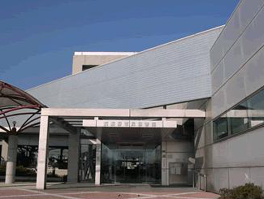 筑紫野市民図書館(図書館)まで700m ジェリーフィッシュ