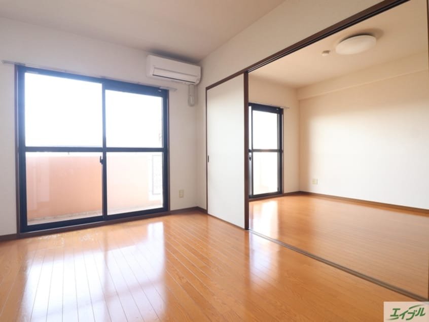 居室 アルベール石丸