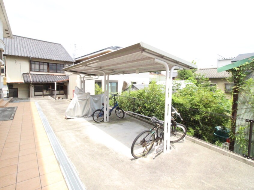駐輪場 シンフォニーガーデン
