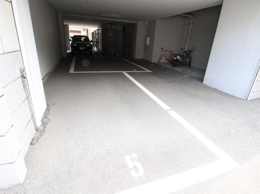 駐車場 エクセランエトゥワ－ル
