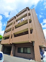 レクエルド・アイ