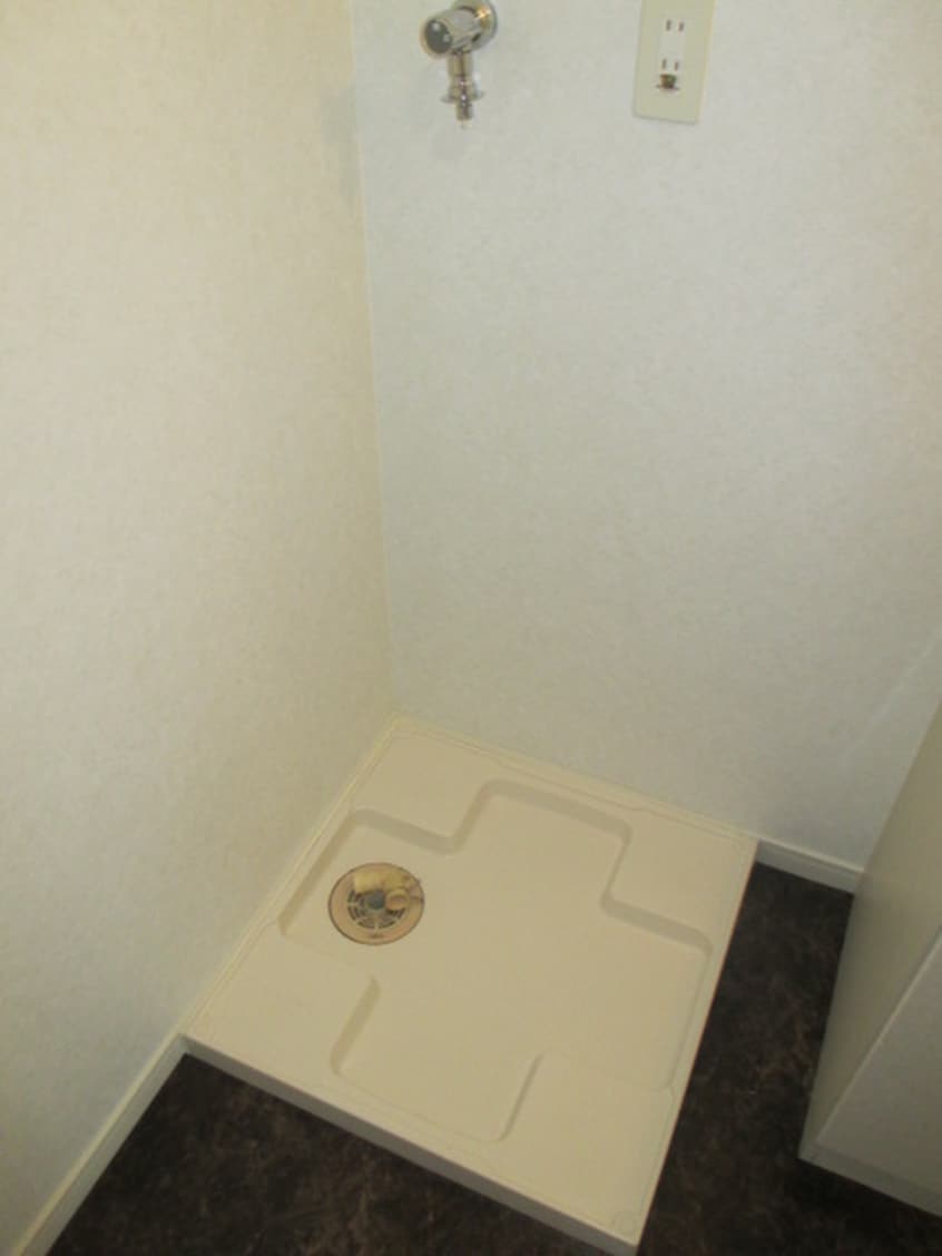 洗濯機置場 エンクレスト天神Ⅱ(407)